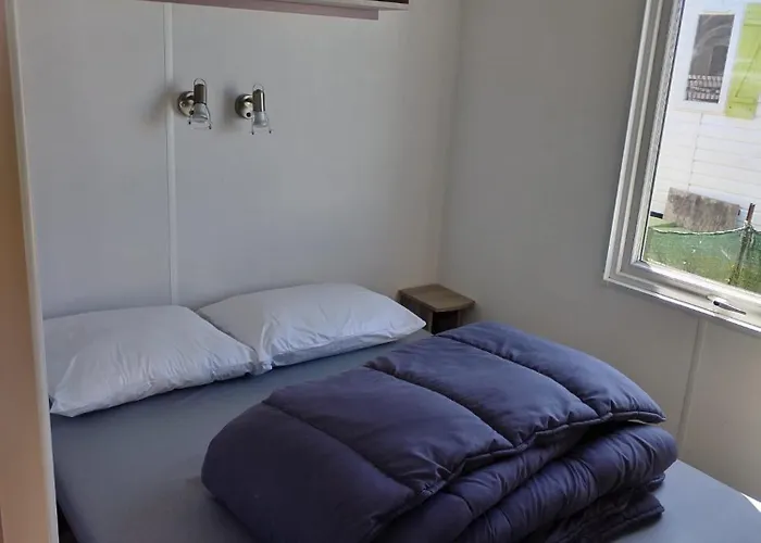 Camping Domaine Du Phare *